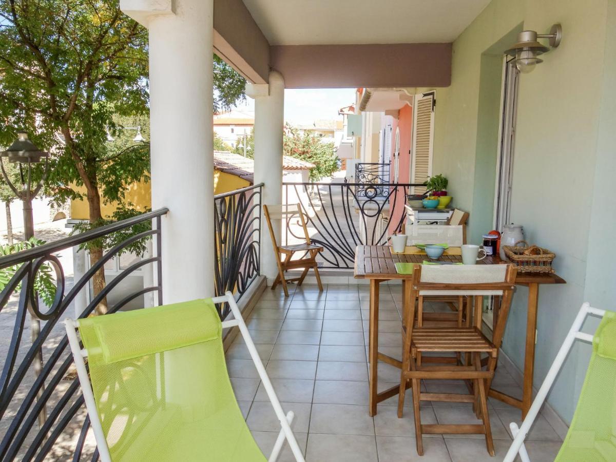 Apartment Le Madrilene By Interhome Saint-Cyr-sur-Mer Exteriér fotografie