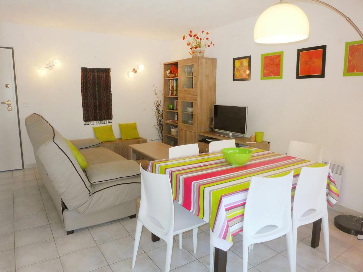 Apartment Le Madrilene By Interhome Saint-Cyr-sur-Mer Exteriér fotografie